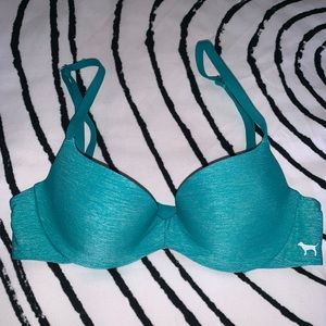 32A PINK light lift bra